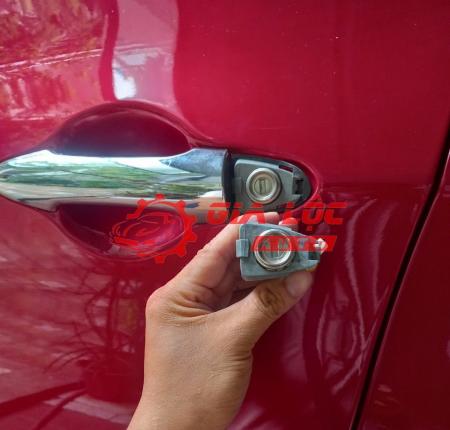 Ổ KHÓA CÁNH CỬA KIA MORNING 