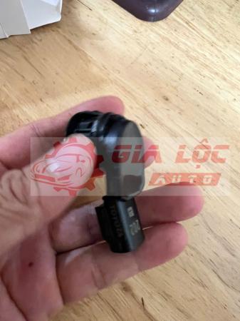 CẢM BIẾN VA CHẠM TRƯỚC TOYOTA HILUX 2021 GIÁ TỐT
