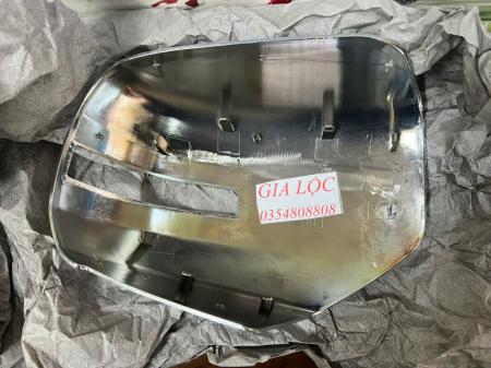 ỐP GÁO GƯƠNG MẠ CHIẾU HẬU MITSUBISHI TRITON CÓ XIN NHAN