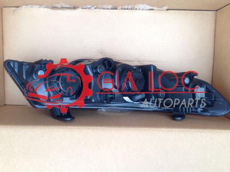 ĐÈN PHA TRÁI KIA FORTE-CERATO 2011- Gia Lộc Autoparts