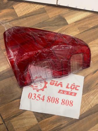 NẮP VỎ ĐÈN HẬU, MẶT ĐÈN HẬU TOYOTA HILUX