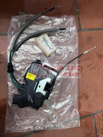 Ổ  NGẬM KHOÁ CÁNH CỬA KIA SORENTO 813202P010 2009 2010 2011 2012 2013 2014 XỊN CHÍNH HIỆU