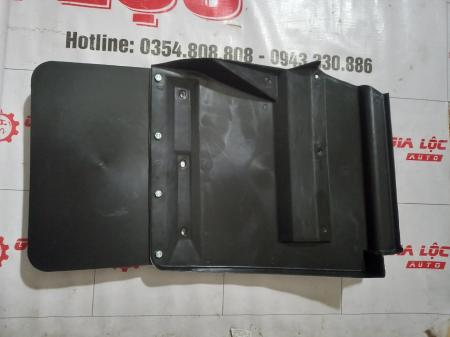 CHẮN BÙN BÁNH TRƯỚC K165 K3000, K140 NHỰA DẺO