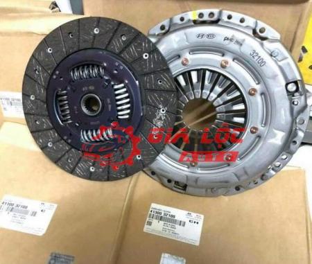 BÀN ÉP KIA  CARENS, RONDO, I30, CERATO   4130032100 GIÁ RẺ CHÍNH HÃNG