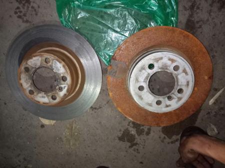 ĐĨA PHANH SAU VINFAST LUX SA CHÍNH HÃNG