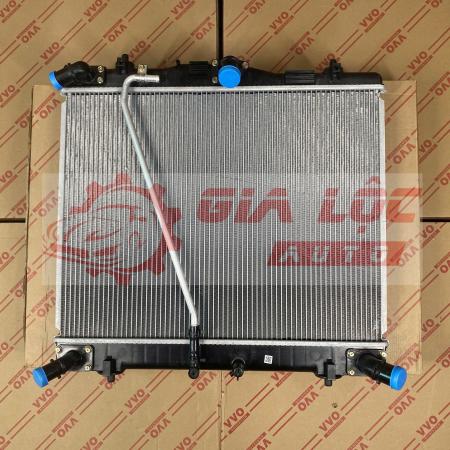 KÉT NƯỚC TOYOTA HIACE SỐ SÀN MÁY DẦU 4 VÒI 2004 2005 2006 2007 2008 2009 2010 2011 2012 2013 2014 2015 2016 2017 2018