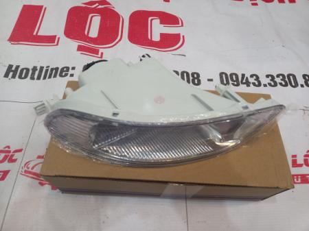 ĐÈN GẦM TOYOTA ALTIS 812100D041 2000-2006 GIÁ RẺ