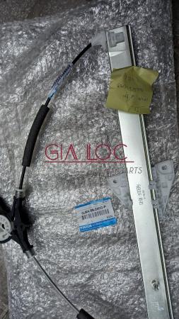 Compa Nâng Hạ Kính Cánh Cửa Trước Phải MAZDA 6 2014-2016 GHP958590A chính hãng