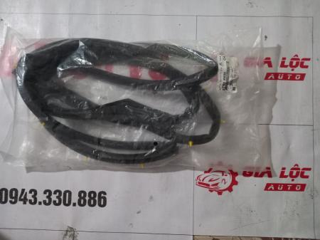 GIOĂNG CÁNH CỬA TRƯỚC PHỤ KIA CARENS 2008 821401R000