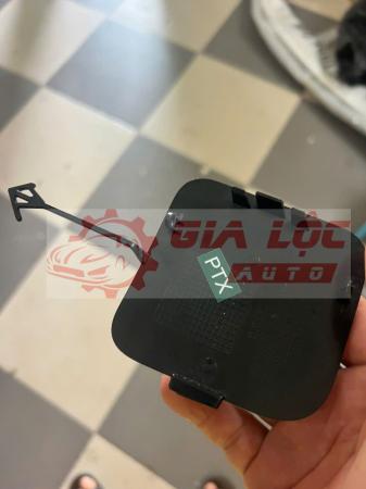 NẮP CHE LỖ MÓC KÉO TRƯỚC XE VINFAST LUX SA CHÍNH HÃNG