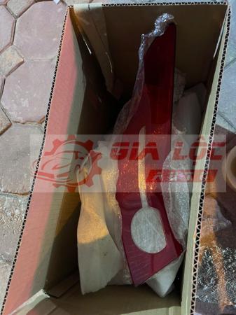 VỎ NẮP MẶT ĐÈN HẬU MAZDA 3 2020 2021 2022 GIÁ RẺ