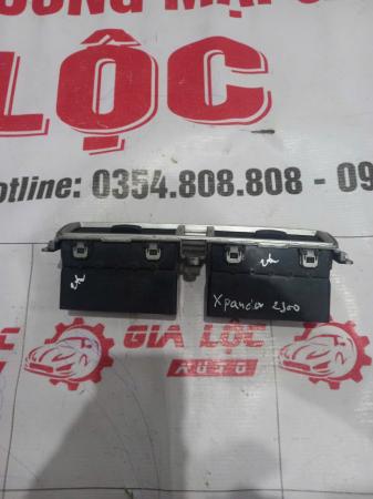 CỬA GIÓ ĐIỀU HOÀ TRUNG TÂM XPANDER GIÁ RẺ