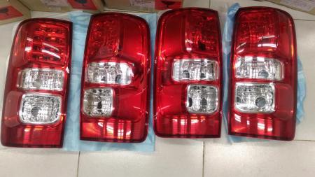 ĐÈN HẬU CHEVROLET COLORADO GIÁ RẺ