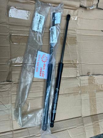 TY CỐP SAU KIA SEDONA TY CƠ CHÍNH HÃNG