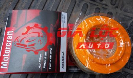 LỌC GIÓ ĐỘNG CƠ BT50  AB399601AB 