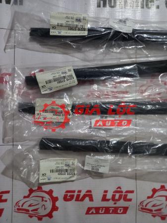 NẸP CHÂN KÍNH KIA MORNING 2005-2010 CHÍNH HÃNG 8321007001