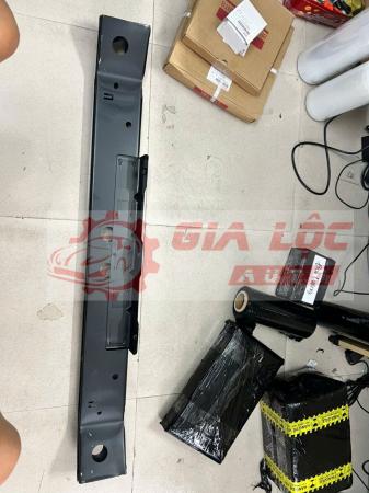 XƯƠNG TĂNG CỨNG ĐỠ CẢN TRƯỚC ISUZU MUX GIÁ TỐT