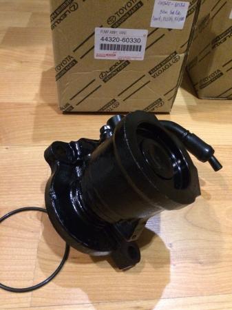 BƠM TRỢ LỰC TOYOTA 4432060330 CHÍNH HÃNG GIÁ RẺ