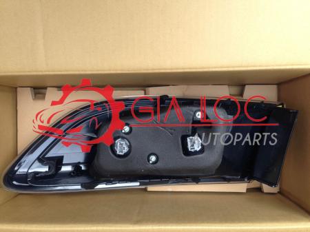 ĐÈN HẬU MIẾNG NGOÀI TRÁI MAZDA 3S 2010-2012- Gia Lộc Autoparts