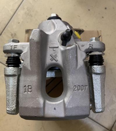 CỤM GÔNG PHANH SAU TOYOTA VIOS 2014-2021 CHÍNH HÃNG GIÁ RẺ