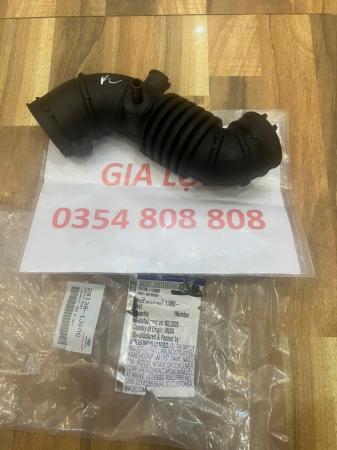ỐNG HÚT VÀO CỔ GIÓ HYUNDAI I20 2010 2011 2012 281381J000
