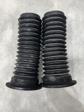 CAO SU CHỤP BỤI GIẢM XÓC TRƯỚC FORD ECOSPORT 2018 CHÍNH HÃNG