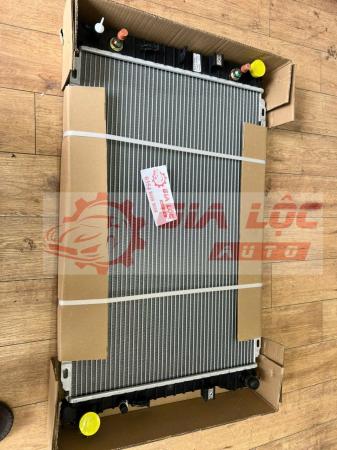 KÉT NƯỚC FORD ESCAPE 2.3 GIÁ RẺ