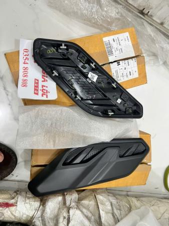 ỐP MANG CÁ FORD RAPTOR 2023 2024 2025 CHÍNH HÃNG