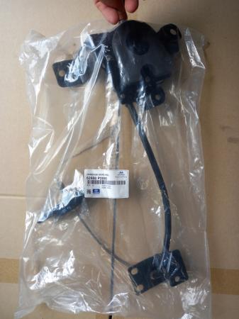 TREO LỐP DỰ PHÒNG HYUNDAI SANTAFE 62800P2000 2021 -2024