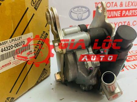 BƠM TRỢ LỰC LÁI TOYOTA CAMRY 3.0 MCV30 2002-2006   44320-06070