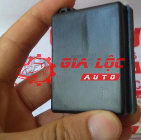 CẢM BIẾN BÁO GẠT MƯA TOYOTA-LEXUS 8994150081