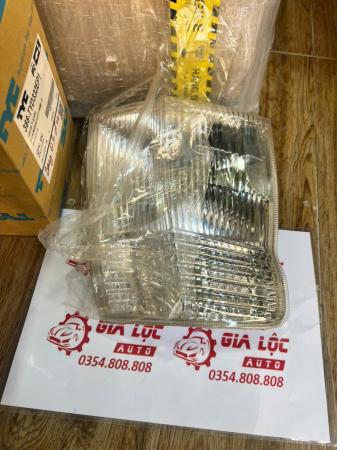 ĐÈN XIN NHAN NISSAN URVAN GIÁ RẺ