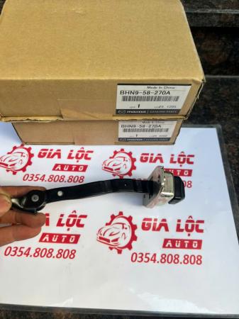 HẠN CHẾ CÁNH CỬA TRƯỚC MAZDA 2 XỊN CHÍNH HIỆU