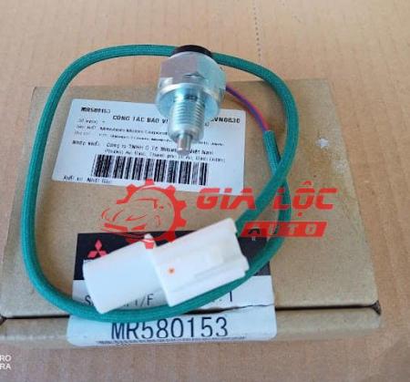 CÔNG TẮC BÁO VỊ TRÍ GÀI CẦU MITSUBISHI PAJERO V73 ,V93 MR580151