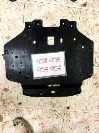 CHẮN BÙN GẦM MÁY HONDA HRV 2023 2024 2025 GIÁ RẺ
