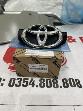 LÔ GÔ TOYOTA INNOVA LIỀN ĐẾ 2009-2015 CHÍNH HÃNG