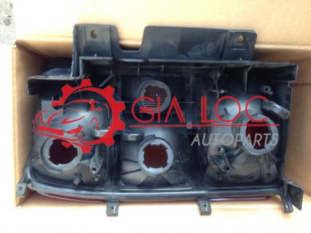 ĐÈN HẬU TRÁI MITSUBISHI PAJERO V45 CHÍNH HÃNG-Gia Lộc Autoparts