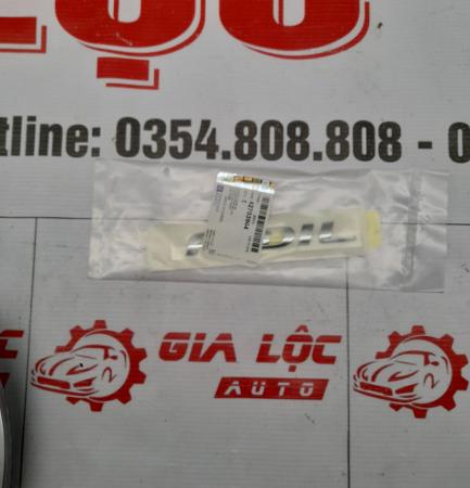 TEM DÁN LÔ GÔ CHỮ NỔI VINFAT FADIL GL2780