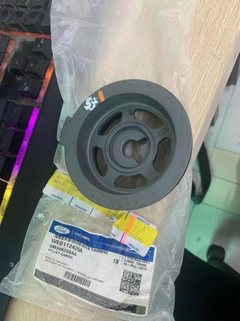 PULY TRỤC CAM FORD RANGER EVEREST WE0112425A 2007 2008 2009 2010 2011 2012 2013 2014 XỊN HÃNG