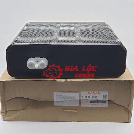 GIÀN LẠNH TRƯỚC TOYOTA LAND CRUISER 4476005960