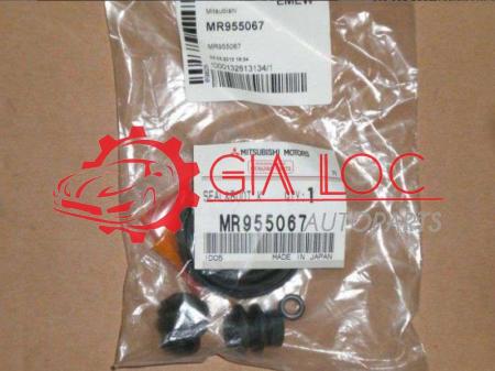 CUPPEN PHANH SAU MITSUBISHI GRANDIS-  Gia Lộc Autoparts