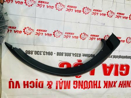 	PHỤ TÙNG FORD GIÁ RẺ ỐP PHỒNG CẢN CUA LỐP TRƯỚC FORD EVEREST 2004 2005 2006 2007 2008 2009