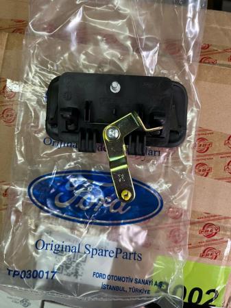 TAY NẮM CỬA TRƯỚC BÊN NGOÀI FORD TRANSIT HÀNG CHÍNH HÃNG