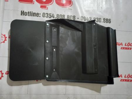 CHẮN BÙN BÁNH TRƯỚC K165 K3000, K140 NHỰA DẺO