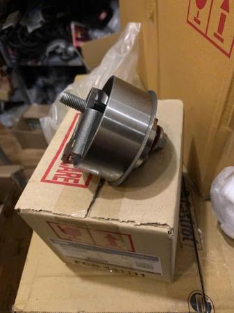 BI TĂNG CAM FORD RANGER EVEREST WE0112700 2009 2010 2011 2012
