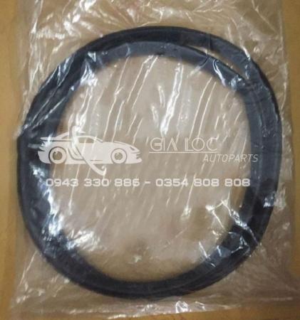 GIOĂNG CỬA XE DAEWOO MAGNUS 2.5 96338326