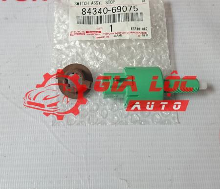 CÔNG TẮC ĐÈN PHANH LEXUS GX460, LX570,ALTIS ,CAMRY 84340-69075 