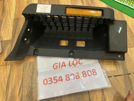 BẬC CHÂN ISUZU NQR75 CHÍNH HÃNG GIÁ RẺ